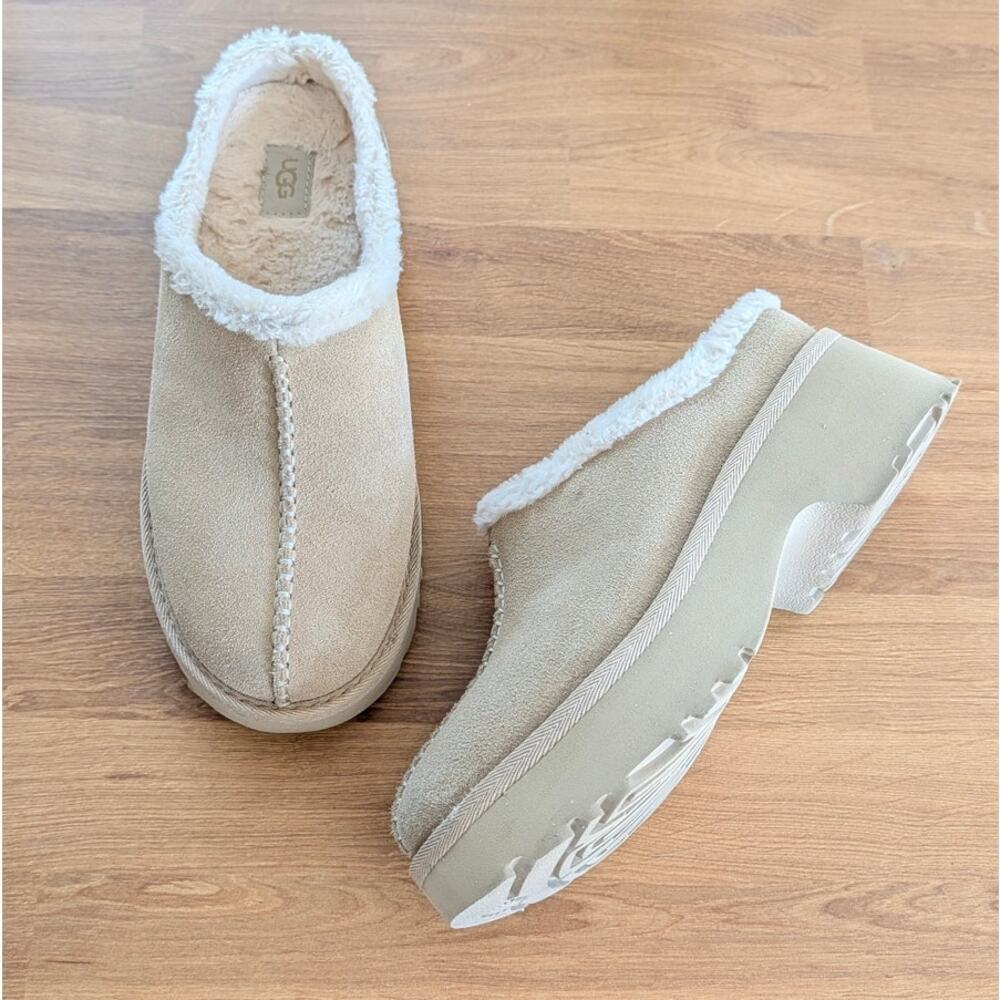 UGG New Heights Cozy Clog 1162510 Womens 9 Sand Leather Suede/Wool